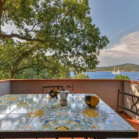 On Elba In With Private Porto Azzurro